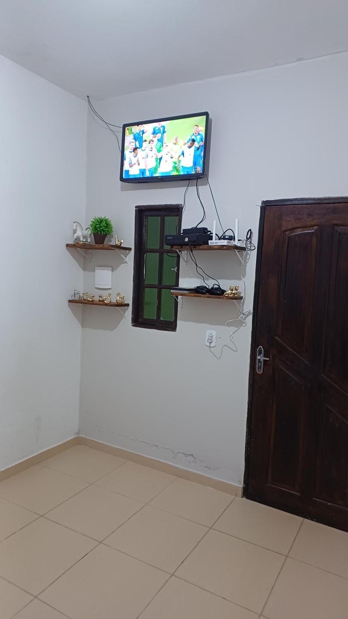 Hospedagem Roger Carvalho Кунха Екстериор снимка